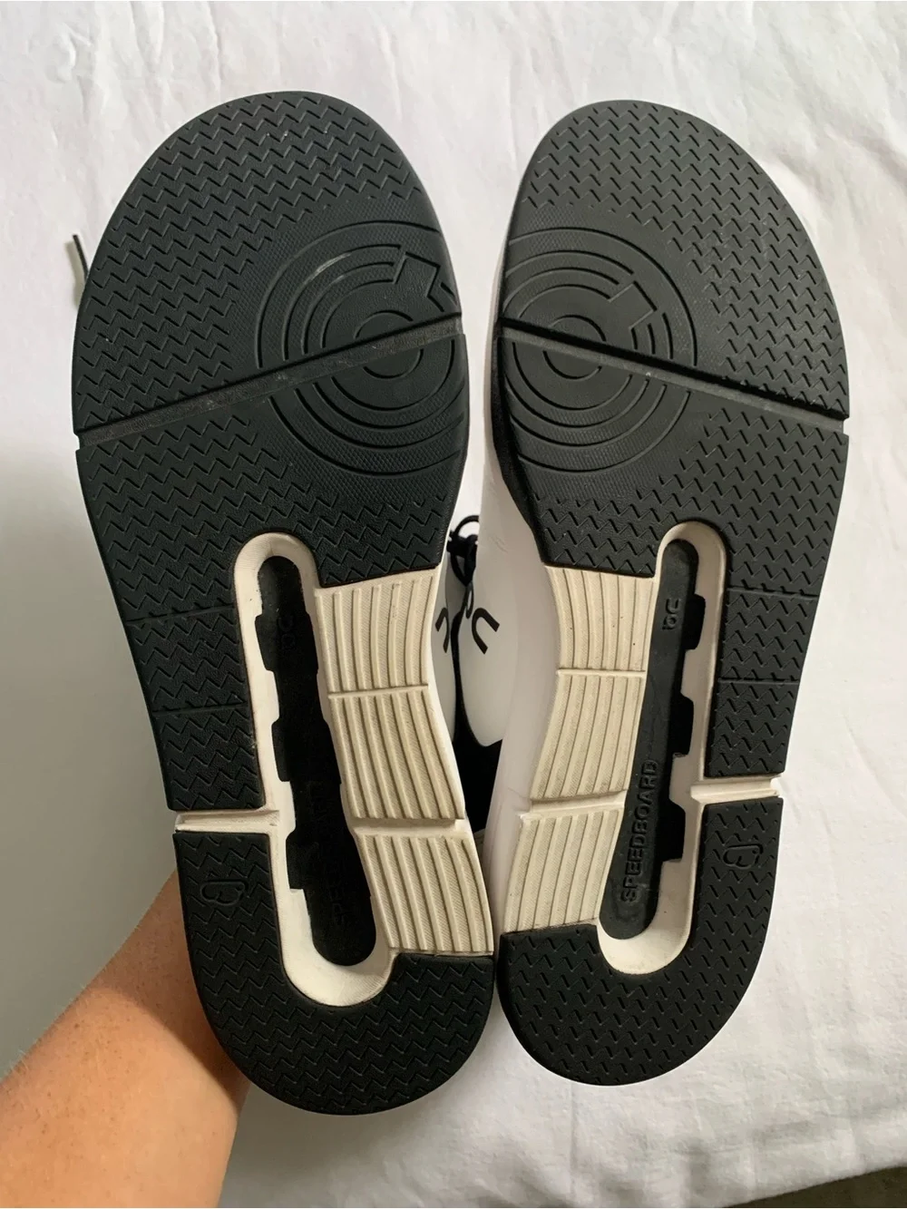 On Running, On the Roger Clubhouse Sneaker. Men’s US 11